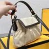 Shoulder Bags Designer Tote Luxurys Handbags Leather Crobody Large Capacity Fashion Handbag Metal Letter Strap Luxurious s Rome 2022 top qua