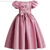 Girl's jurken afstuderen Ceremonie Nieuwe kinderen Bubble Sleeve jurk Princess Pearl Satin Bow Girl Formal Communion Party Banquet Dress W0224