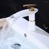 Rubinetti per lavabo da bagno Rubinetto per lavabo a cascata Bianco / Cromo / nero Rubinetto per montaggio su ponte monocomando per acqua fredda e miscelatore