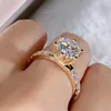 Klusterringar 18K AU750 Rose Gold Women Ring Moissanite Diamonds 1 2 3 4 5 Round Embrace Wedding Party Engagement Anniversary