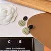 참 18k 골드 Ch 귀걸이 디자이너 브랜드 여성 사랑 귀걸이 유럽 디자이너 쥬얼리 럭셔리 웨딩 파티 선물 액세서리 상자 포함