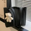 حقائب الدب الدب للسيدات حقيبة كتف عالية الجودة من جلد كبير السعة المتسوق حقيبة أسود غير رسمية أنثى حقيبة أزياء جديدة للأزياء 0224/23