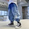 Jeans chłopców dżinsów wiosna i jesienne spodnie dziecięce luźne i cienkie sekcje Medium i Big Boy's Pants Koreańska wersja Casua 230223