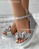 Sandali Open Toe Platform Tacchi alti Sandali con zeppa per le donne Estate Glitter Moda matrimonio Decorazioni floreali Stringbead Scarpe Big Size 41 Z0224