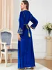 Ethnische kleding Winter Marokkaanse geborduurde Caftan Arabische lange jurk vrouwen Goldentrim moslimfeestjurken Dubai Turkse bescheiden abayas kaftan