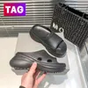 Croc Pool Slide sandals مصمم النساء النعال باريس المطاط منصة الشرائح أحذية أسود مشرق الوردي الأبيض أحذية رياضية فاخرة رجالي إمرأة الصيف صندل الشاطئ