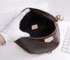 Bolsa de grife de alta qualidade Nova bolsa de cintura feminina Moda Bolsa de cintura de couro Bolsa de corrente dourada Corpo cruzado Cor pura Bolsa feminina clássica Bolsa de ombro Bolsas mensageiro Carteira