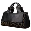 Kvällspåsar mode äkta läder stora tote handväskor leopard mönster mjuk kohud rese tyg damer lång rem axel helgväskor 230224