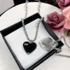 Fashion HeartShaped Necklace Designer Couples Pendant Necklaces Personality Letters Design 2 Colors6495632