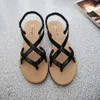 Sandalen zomerschoenen vrouw sandalen elastische platte sandalieën mujer 2021 strappy gladiator strand sandalen dames slippers witte z0224