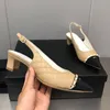 Pelle di pecora Sandali da donna Tacchi grossi Scarpe eleganti Scarpe a punta Slingback Ciabatte slip-on con catena Ciabatte firmate da donna Ciabatte classiche trapuntate di grandi dimensioni