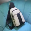 Män dubbel G Ophidia Sling Chest Pack Bags Designer Male Two Tones Canvas Streak Casual Sporty Bag