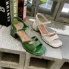 Sandały damskie modne paski na kostkę pompki na obcasie Lato 2022 Square palca patent skórzane sandały kobiet proste biuro damskie buty Z0224