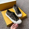 Fenes Dies Designer Casual Women Shoes Low Top Sneakers Moda Domino Canvas Ladies Outdoor Walikng Shoe Zapatos de alta calidad Marrón