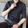 Мужские повседневные рубашки 2023 Summer Korea Style Craising Mens Mens Button Down Slim Fit полосатый наполовину 4xl 5xl