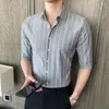 Мужские повседневные рубашки 2023 Summer Korea Style Craising Mens Mens Button Down Slim Fit полосатый наполовину 4xl 5xl