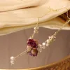 Chaînes Conception Haute Sens Rose Fleur Séchée Collier Cadeau D'anniversaire Créatif Papillon Tour De Cou Pour Femmes.Chains