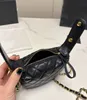 CC Bag Bolso francés Mujeres Diseñadores de lujo Mini embrague clásico Cadena de metal plateado Hombro cruzado Tendencia Streent de bolso Sacoche al aire libre Precios al por mayor