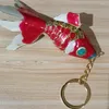 Keychains 9cm stora cloisonne emaljfisk charm för söta nyckelringar kinesiska gåva svänger färgglada guldfisk nyckelhållare hängen