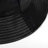 Sombreros de ala ancha Nueva moda sombrero de cubo sombreros de cubo de piel sintética PU algodón sólido top hombres y mujeres moda cubo gorra Panamá pescador gorras G230224