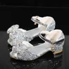 Sandales Filles Glitter Sandales Enfants Chaussures À Talons Hauts Enfants Performance Sandales En Cristal Bébé fille Catwalk Princesse Enfants Chaussures Z0225