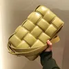 حقيبة Crossbody 7A Cassettes Bottevenets المنسوجة intrecciato حقيبة اليد السحابة الصغيرة Highh0a0