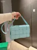 Women Crossbody Bag Cassettes BottEvenets vävda fårskinn 7a väskor läder en-axel stor cloud1nfun973