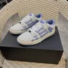 Berömda varumärke sportdesign skel låga topp sneakers skelett skor ben läder tränare skalle kvinnor mens skateboard promenader komfort sport eu38-46