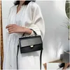 Auto DVR Schoudertassen Designer Tote 2022Luxury Clutch Bag Fashion dames kleine vierkante diagonale enkele schoorse pu er drop levering lage accesso dhlfs