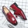 Kleding schoenen loafers voor mannen bruiloft rood pu lederen kwastjes handgemaakte zapatos hombre vestir 23022444