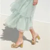 Sandalet Gnazhee Altın Pileli Yay Topuk Kadın Katırları Yaz Partisi Beyaz Düğün Ayakkabıları Yüksek Topuklu Sevimli Zarif Terlik 230225
