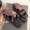 Sandaler märke Summerskor Kvinnor Sandaler Cutouts Designer Kvinnor Skor Buckle Spring Summer Female Dress Shoes Platform Sandaler Z0225
