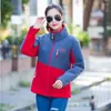 Kurtki damskie Koreańska sweterejka Pluszowa zagęszczona młoda i w średnim wieku płaszcz żeńska bluzka luźna haftowa kurtka haftowana