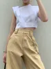 여성용 탱크 CAMIS TWOTWINSTYLE 스트리트웨어 탱크 탱크 여성 불규칙한 칼라 민소매 견고한 패치 워크 여성 패션 의류 230224