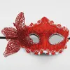 Farfalla Maschera di pizzo Giocattolo per feste Tre piume Forniture per feste da ballo Maschera da bar Mezza faccia misteriosa atmosfera sexy