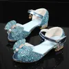 Sandales Filles Glitter Sandales Enfants Chaussures À Talons Hauts Enfants Performance Sandales En Cristal Bébé fille Catwalk Princesse Enfants Chaussures Z0225