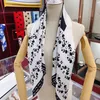 Highend Womens Silk Scarves Fashion Versatile Lovers Scarves New Brand Perfect Quality Hair Band Exquisite Design Accessories Gif4857770