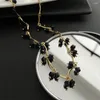 Choker Black Zircon Personlighet Oregelbunden halsband 2023 Fashion Luxury Party Jewelry for Women Accessories Clavicle