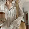 Женские блузкие рубашки модные негабаритные одиночные грудные рубашки полосатые винтажные минималистские летние осенние женские блузки дикие вершины BL3532 230225