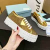 Designer Casual Shoes Two Wheeled Nylon Sneakers Sneakers Luxury Canvas Sneakers Fashion Thick Sules Solid Color Canvas Storlek 35-46