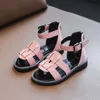 Sandaler Nya Weave High Heels Children's Casual Shoes Luxury Fashion Märke Sandal Girl Shoe Paint Leather Kids Shoe Designer Child Sandal Z0225