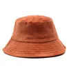 Breda randen hattar höst- och vinterkoreansk version av corduroy hink hattar för kvinnor retro vild panama hatt kvinnlig godis färg fiskare hatt g230224