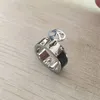 Designer Ring heren Band Ringen 2021 luxe sieraden vrouwen Titanium staal Legering Verguld Ambachtelijk Goud Zilver Rose Vervaagt nooit Niet allergisch