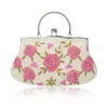 Вечерние сумки Классическая винтажная женская роскошная роскошная ручная ручная цветочная цветочная коробка из бисер