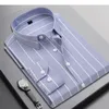 Camisas casuais masculinas Cotton Slim Fit Slave Longa listrada Korea Moda Button Down Down Social Business Dress Tops 230224