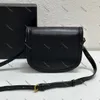 2023 Neueste Designer Kaia Taschen Damen Umhängetasche Luxus Rindsleder Umhängetaschen Gold Hardware Zubehör Frau Retro Klappenform Messenger Geldbörse Damenhandtasche