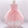 女の子のドレスかわいい赤ちゃんピンクのお姫様ドレス生まれた子供