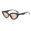 نظارة شمسية مثير نظارة شمسية للسيدة Cat Eye Grand Designer Small Black Triangle Female Travel Driver Lradient UV400 Oculos de Sol G230225