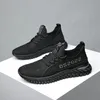 Running Running Black White Designer Classic Cut Knit Outdoor Brindable RanGing Light Sport Man Sneakers Chaussures 40-44