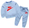 Yeni Bahar Giyim Setleri Egzersiz Sweatshirt Drawstring Sweatpant Sets Çocuk Trailsuit Çocuk Jumper Pant Jogger Seti 1-13 yıl